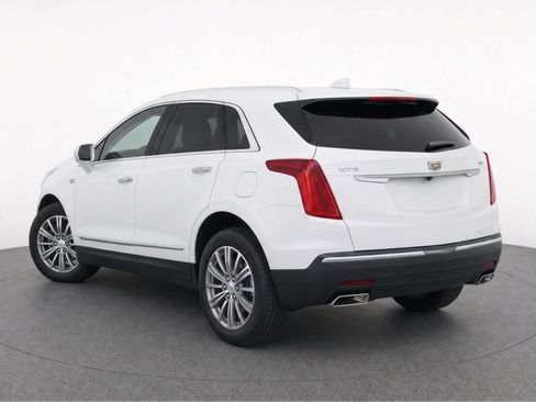 Used 2019 Cadillac XT5 Luxury FWD image 3