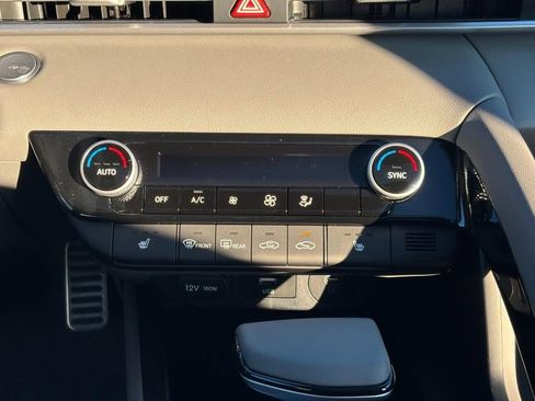 New 2026 Hyundai Elantra SEL Sport image 9