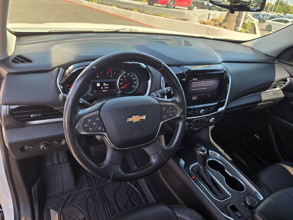 Used 2020 Chevrolet Traverse Premier w/ Redline Edition AWD/4WD image 9