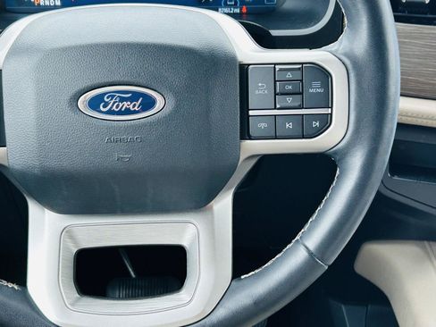 Used 2022 Ford Expedition Max Limited AWD/4WD image 24