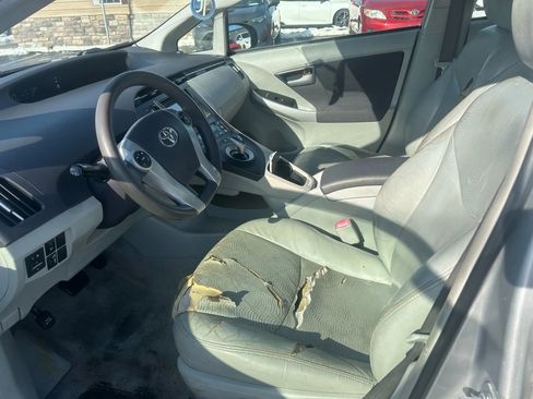 Used 2011 Toyota Prius One image 10