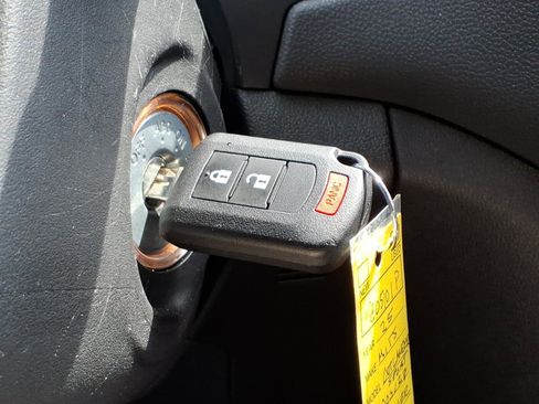 Used 2025 Mitsubishi Outlander Sport LE AWD/4WD image 17