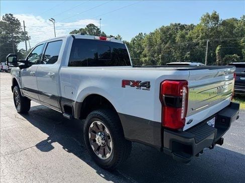 Used 2026 Ford F250 King Ranch w/ FX4 Off-Road Package AWD/4WD image 35
