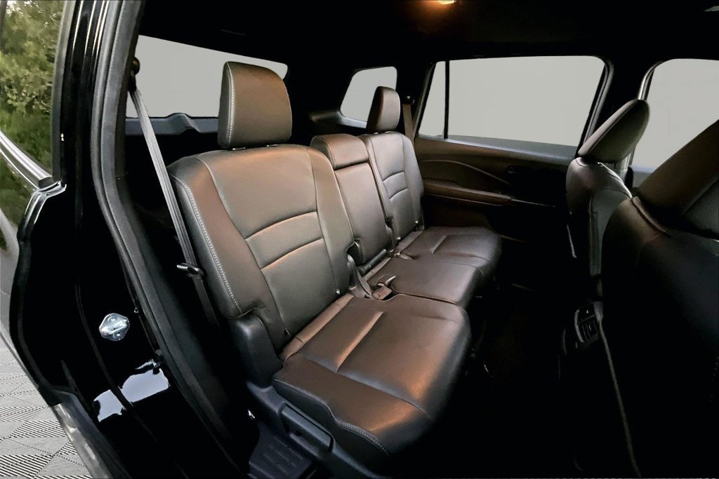 Used 2022 Honda Passport EX-L image 17
