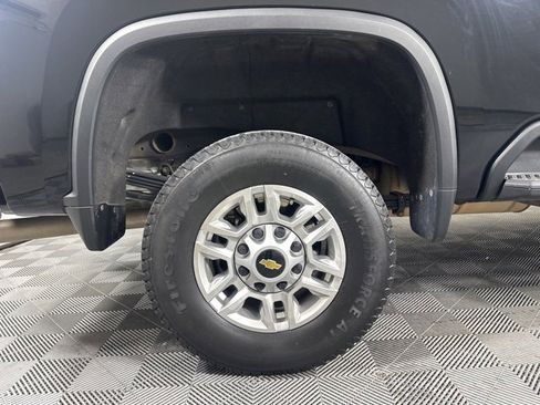 Used 2020 Chevrolet Silverado 2500 LT w/ All Star Edition image 10