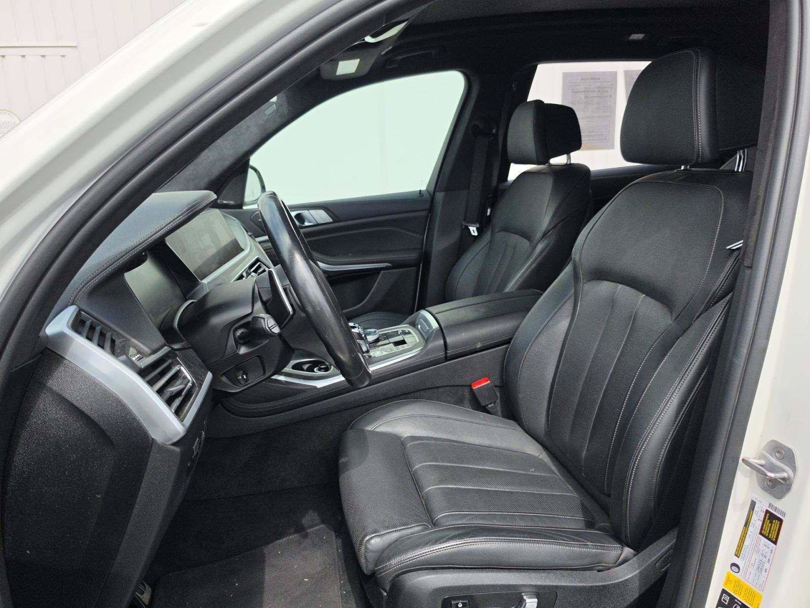 Used 2020 BMW X7 M50i AWD/4WD image 4