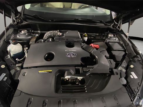Used 2020 INFINITI QX50 Luxe w/ Navigation Package AWD/4WD image 9