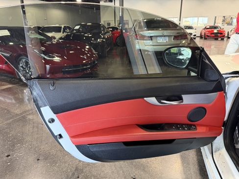 Used 2016 BMW Z4 sDrive35i RWD image 15
