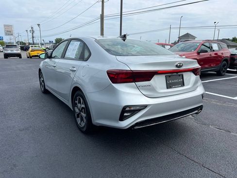 Used 2021 Kia Forte LXS FWD image 3