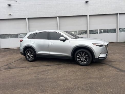 Used 2022 MAZDA CX-9 Touring image 3
