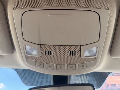 Used 2017 Lincoln MKC Select w/ Select Plus Package FWD image 13