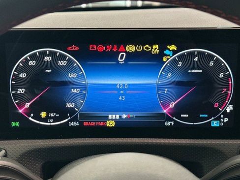 New 2025 Mercedes-Benz CLA 250 image 22