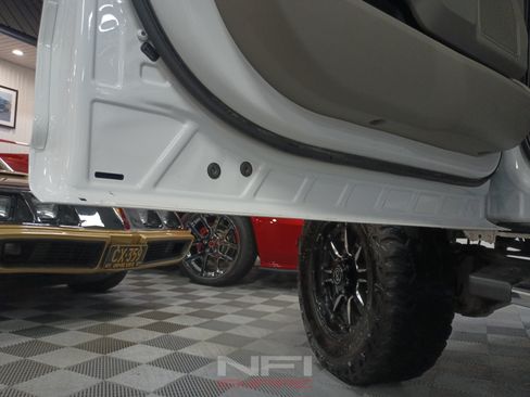 Used 2020 Ford F250 XLT w/ XLT Premium Package AWD/4WD image 37