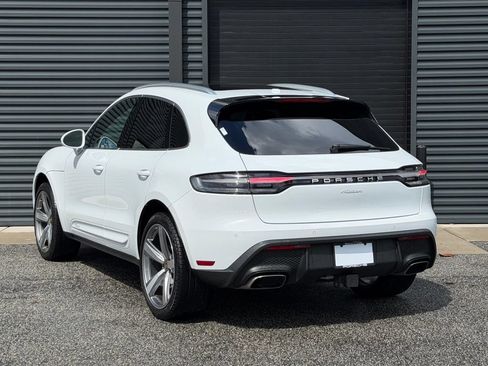 Certified 2026 Porsche Macan AWD/4WD image 3