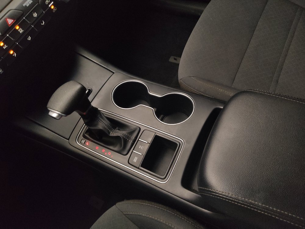 Used 2019 Kia Sorento AWD image 26