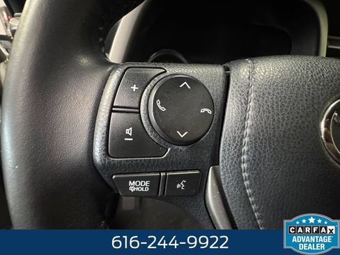 Used 2016 Toyota RAV4 SE FWD image 18