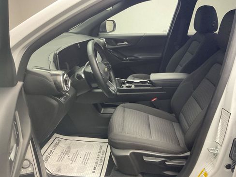 Certified 2026 Chevrolet Equinox LT FWD image 12