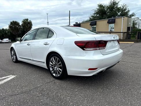 Used 2017 Lexus LS 460 w/ Comfort Package image 9