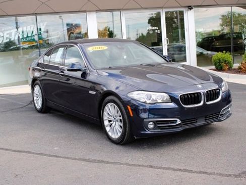 Used 2016 BMW 528i xDrive Sedan AWD/4WD image 1
