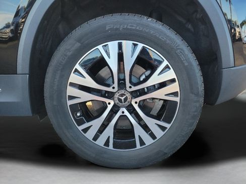 Certified 2025 Mercedes-Benz GLA 250 image 5