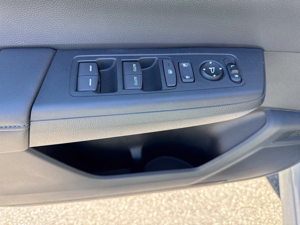 Used 2026 Honda CR-V EX image 22