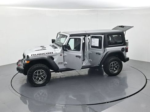 Used 2024 Jeep Wrangler Unlimited Rubicon AWD/4WD image 51
