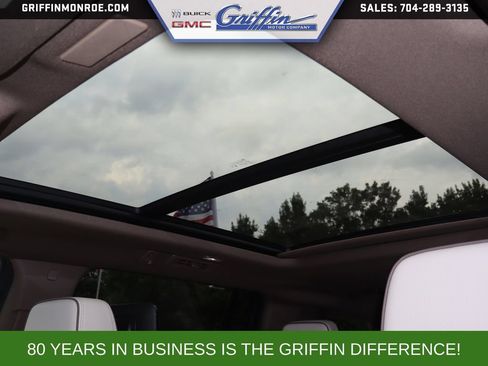 New 2026 GMC Yukon XL Denali w/ Denali Reserve Package AWD/4WD image 17