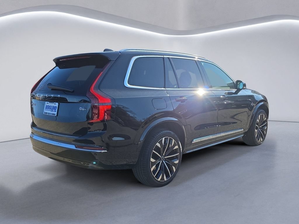Used 2026 Volvo XC90 B6 Plus w/ Protection Package Premier AWD/4WD image 4
