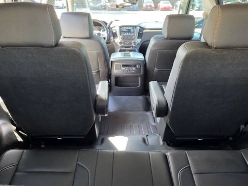Used 2018 GMC Yukon Denali w/ Denali Ultimate Package AWD/4WD image 30