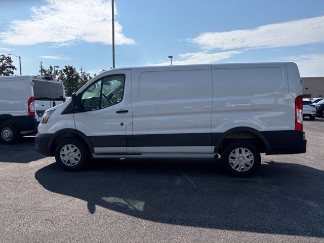 Used 2025 Ford Transit 250 Low Roof w/ Exterior Upgrade Package RWD image 2