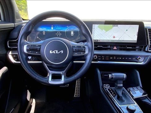 Used 2024 Kia Sportage X-Pro AWD/4WD image 5