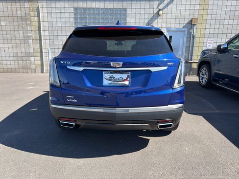 Used 2025 Cadillac XT5 Sportv w/ Technology Package AWD/4WD image 3