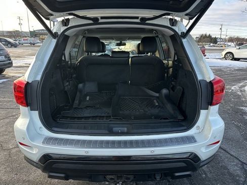 Certified 2020 Nissan Pathfinder SL image 18