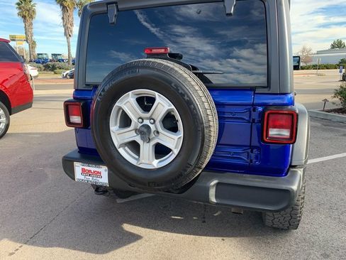 Used 2019 Jeep Wrangler Unlimited Sport S image 7