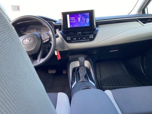 Used 2023 Toyota Corolla LE FWD image 15