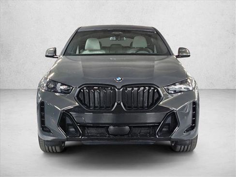 New 2026 BMW X6 xDrive40i image 2