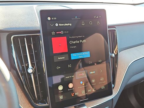 New 2026 Volvo XC60 B5 Plus w/ Protection Package Premier image 16