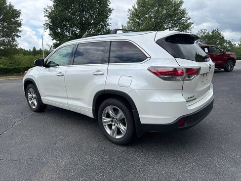 Used 2016 Toyota Highlander Limited Platinum AWD/4WD image 4