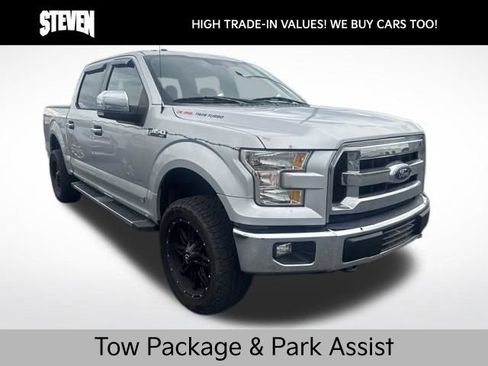 Used 2015 Ford F150 XLT w/ Equipment Group 301A Mid AWD/4WD image 3