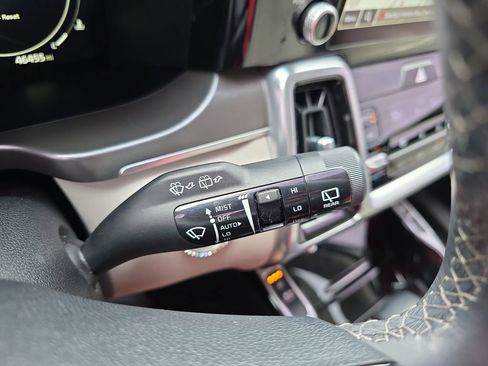 Used 2023 Kia Sorento SX image 24