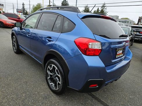 Used 2017 Subaru Crosstrek 2.0i Premium AWD/4WD image 6