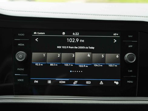 Used 2023 Volkswagen Jetta SEL image 30