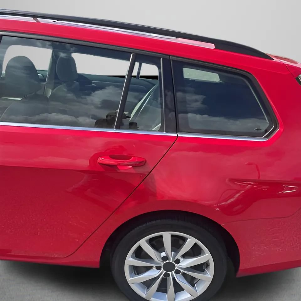 Used 2016 Volkswagen Golf SE FWD image 38