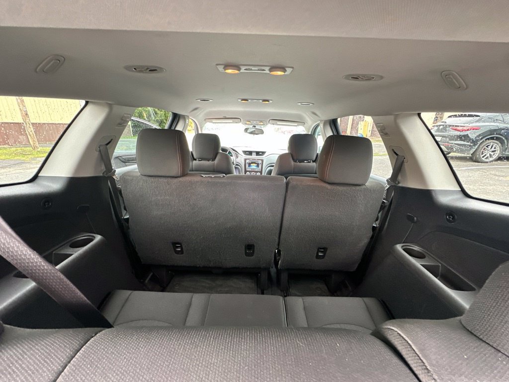 Used 2015 Chevrolet Traverse LT AWD/4WD image 35