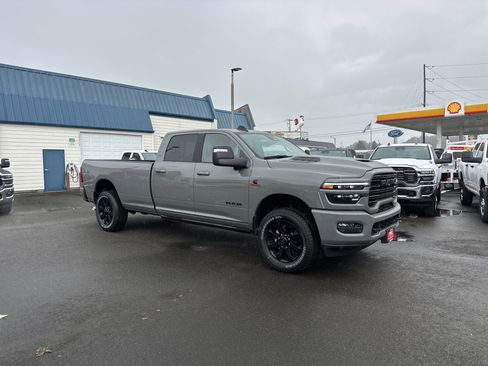 New 2026 RAM 3500 Laramie image 7
