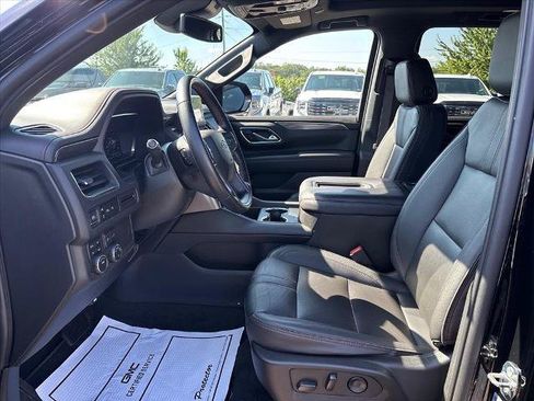 Certified 2023 Chevrolet Suburban RST AWD/4WD image 19