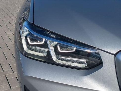 Certified 2024 BMW X3 xDrive30i w/ Premium Package w/ZPA image 11