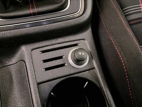Used 2015 Volkswagen GTI S FWD image 32