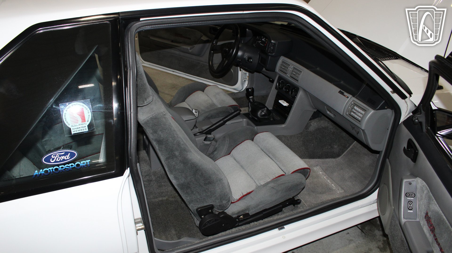 Used 1988 Ford Mustang LX RWD image 7