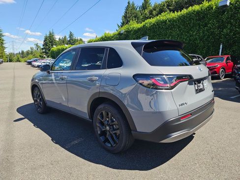 Certified 2025 Honda HR-V Sport image 13